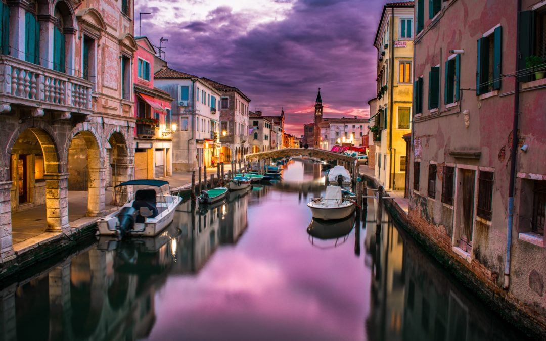 Romance in Venice, Italy